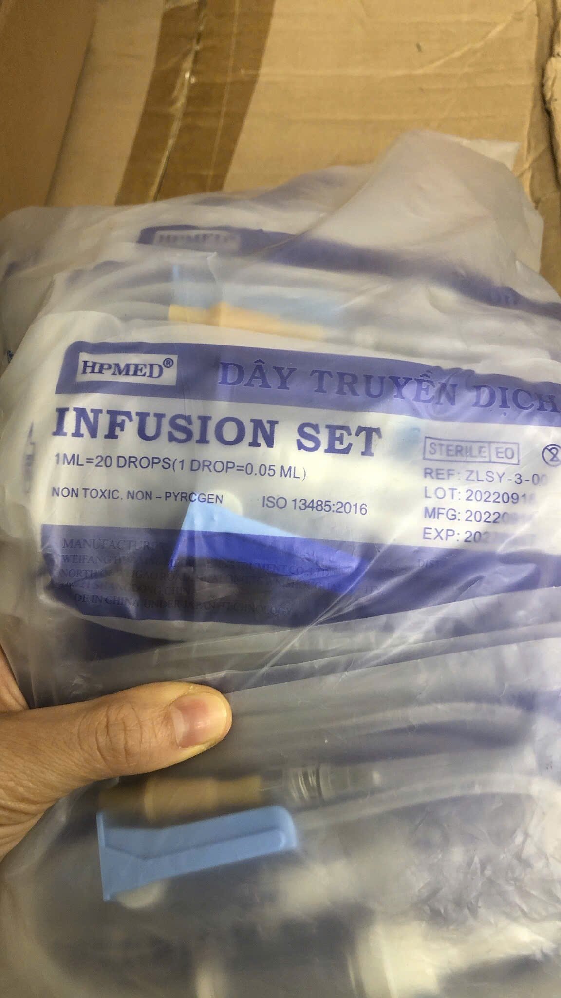 Dây truyền dịch HPMED plus 1800mm (1túi=25 dây)