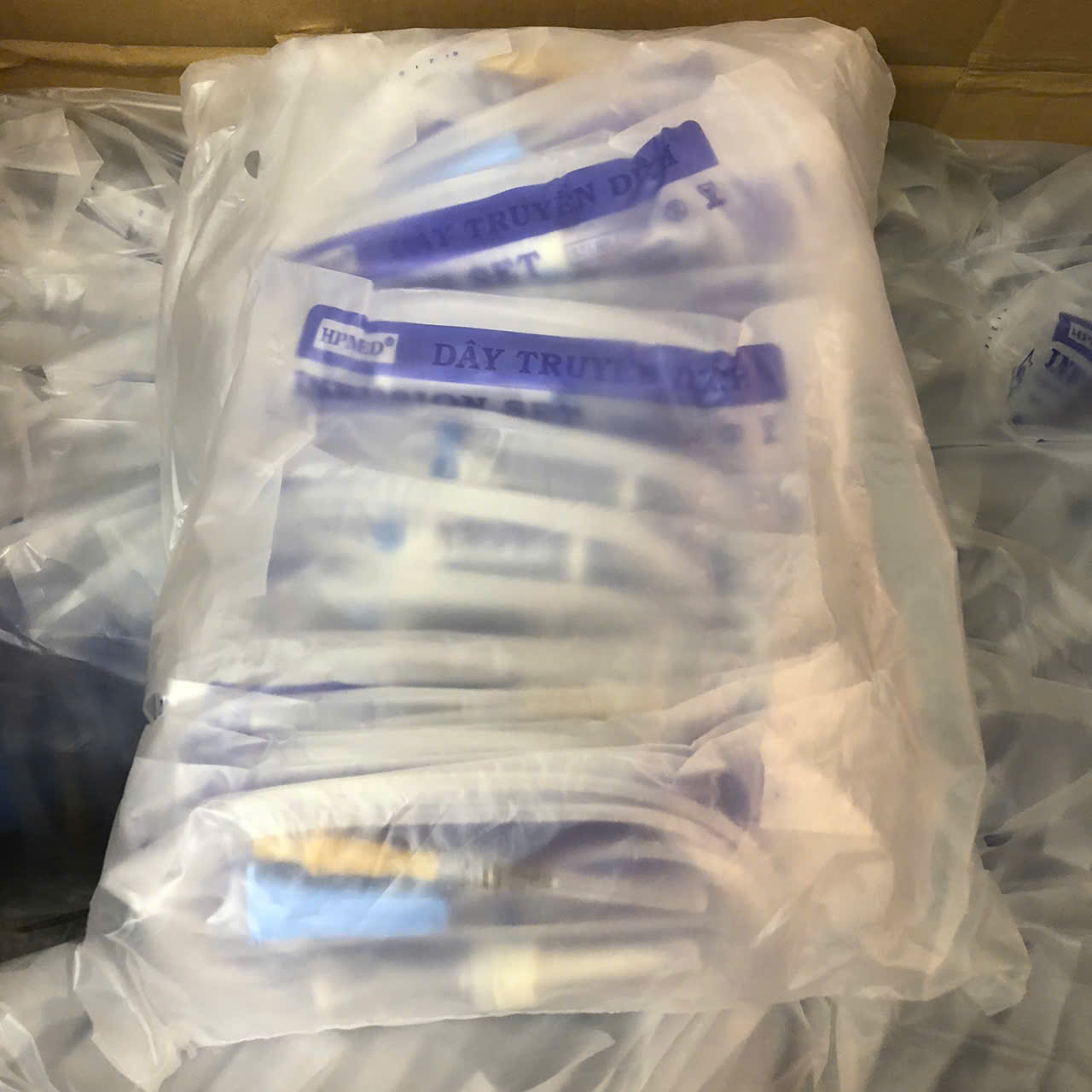 Bộ dây truyền dịch HPMED không kim (1Bịch=25 dây)