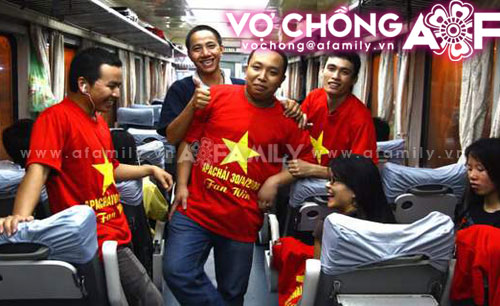 Chuyện tình kỳ lạ của đôi vợ chồng mê “phượt”