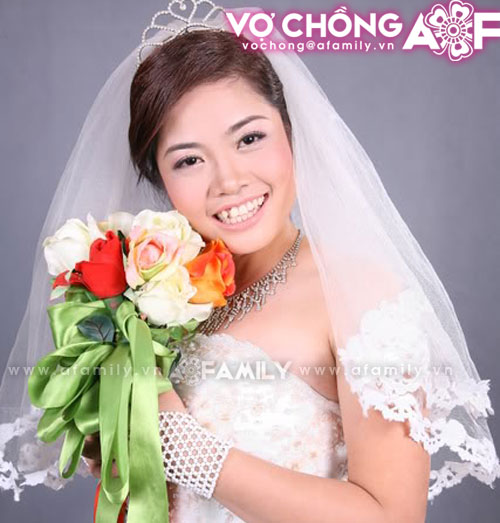 Chuyen-tinh-ky-la-cua-doi-vo-chong-me-phuot--1.jpg