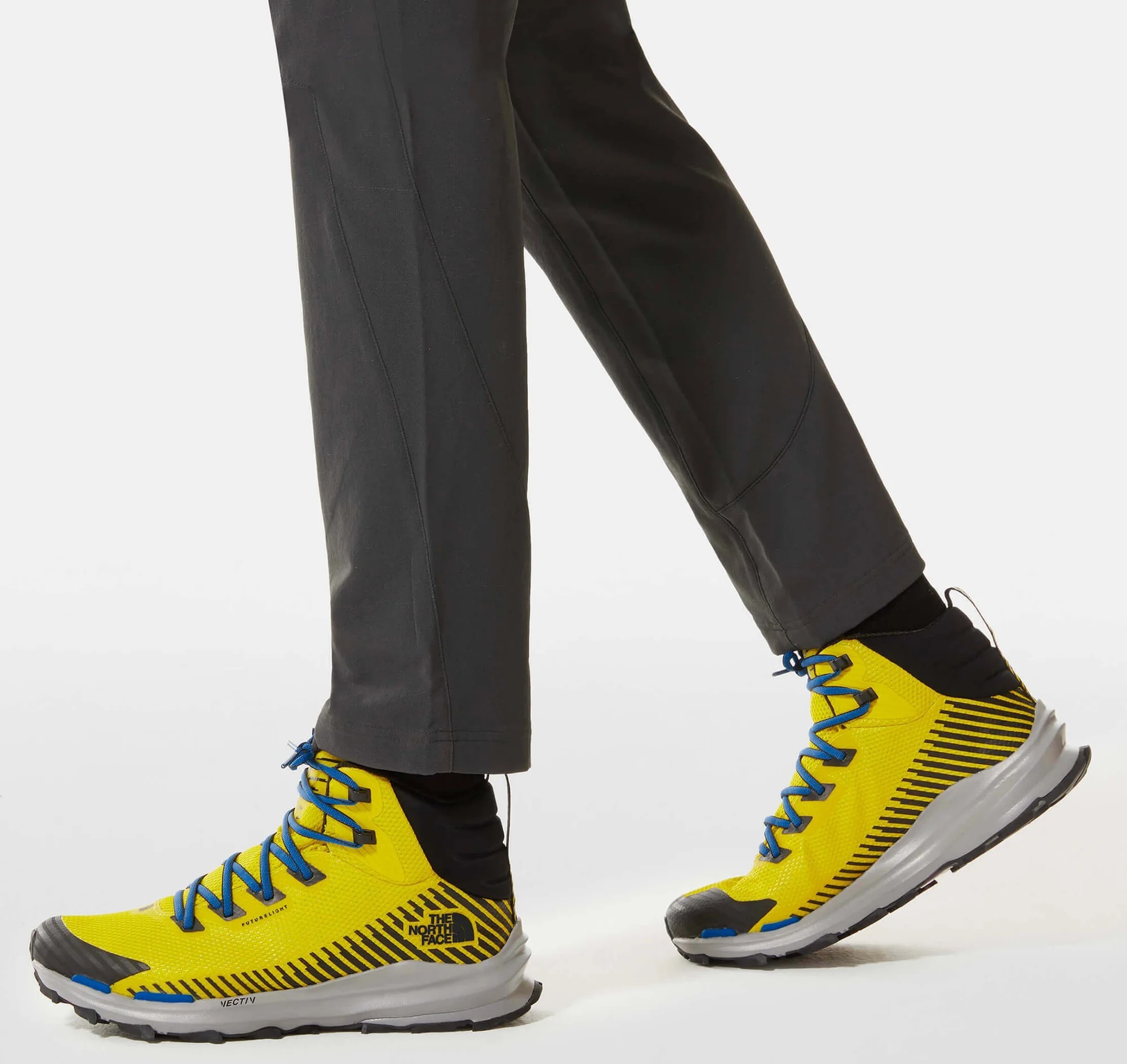 Giày leo núi The North Face Men’s VECTIV™ Fastpack Mid FUTURELIGHT™ Boots NF0A5JCW size 42