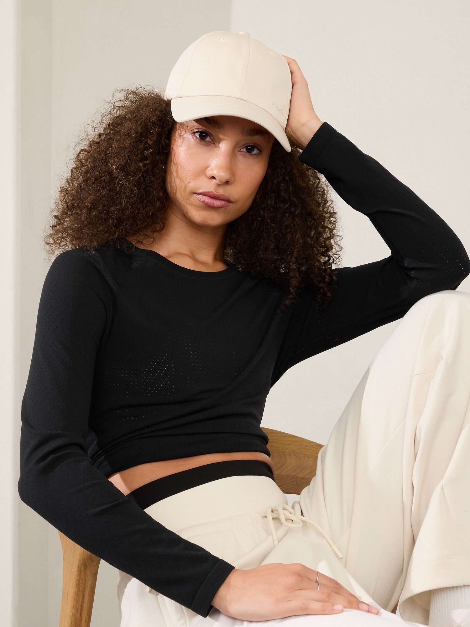 Mũ thể thao Athleta Sateen Cap 408914