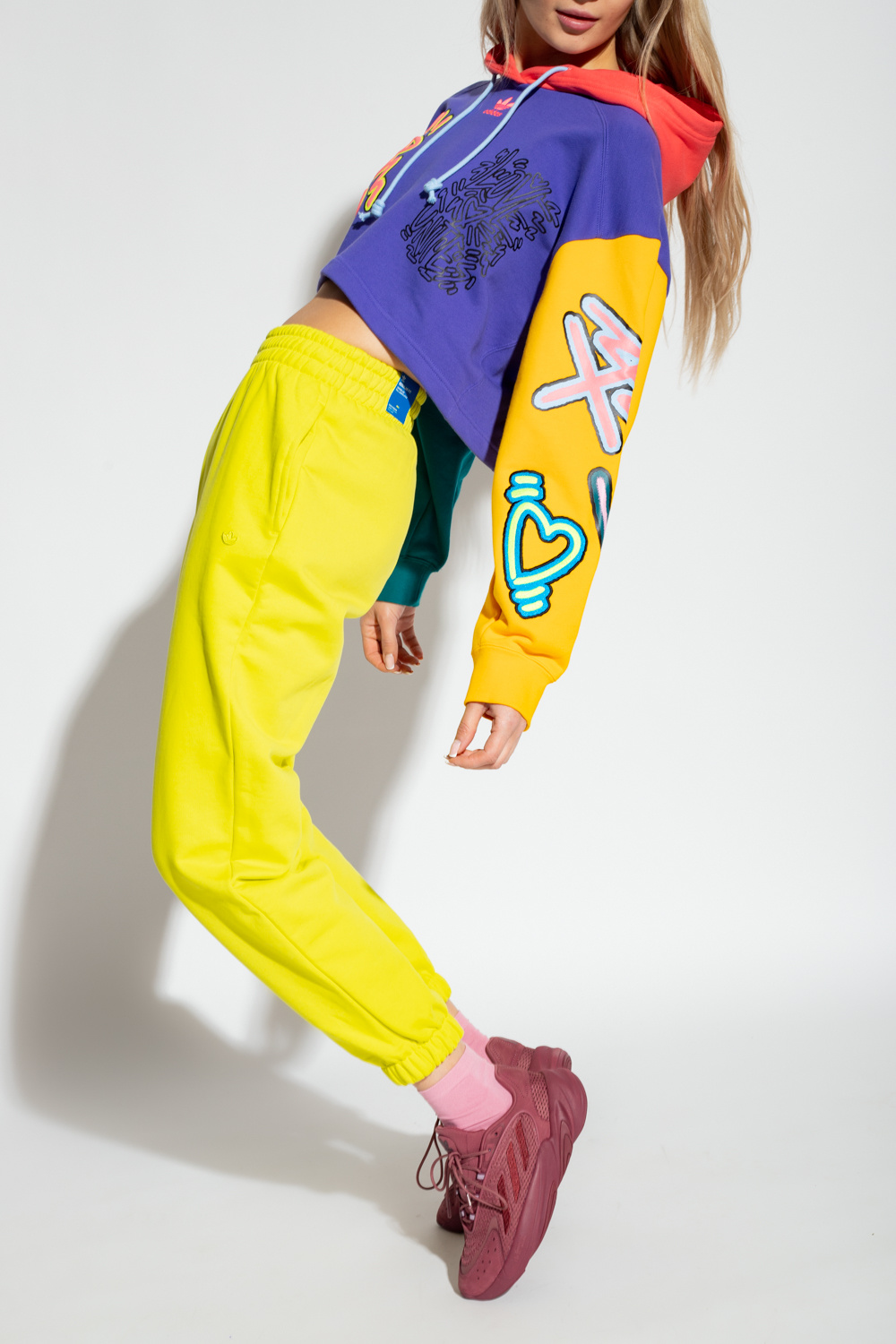 Adidas-Love-Unites-Crop-Hoodie-HC3080-size-40-1.jpg?v=1773805100