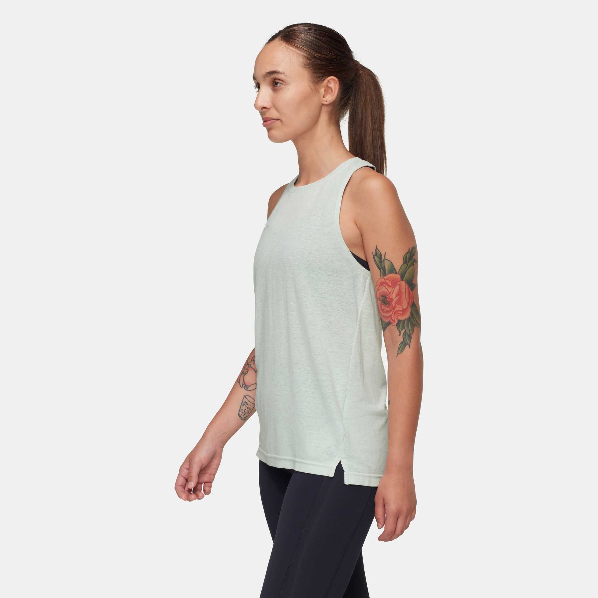 Ao-3-lo-Mammut-Massone-Light-Tank-Top-Women-1017-06530-Silver-Sage-size-S-M-1.jpg?v=1776325129