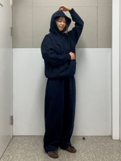 Ao-Uniqlo-479853-Sweatshirt-Oversized-Full-Parka-size-M-L_Uniqlo 479853 Sweatshirt Oversized Full Parka3.jpg