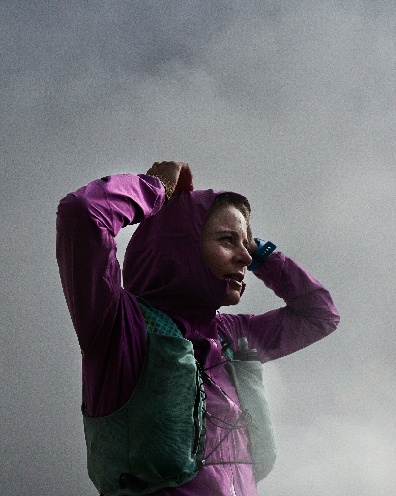 Ao-chong-nuoc-chay-bo-Inov8-Stormshell-Waterproof-Womens-Running-Jacket-Purple-001430-size-18UK-26.jpg?v=1776905880