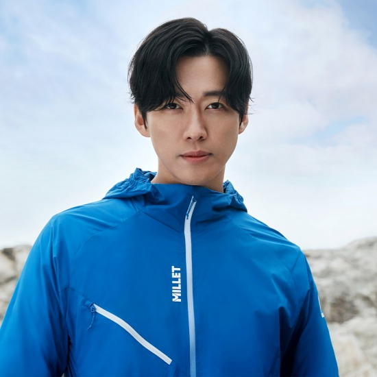 Ao-gio-Millet-Men-s-Windbreaker-D-Max-201-Jacket-MXTUJ020-size-105-3.jpg