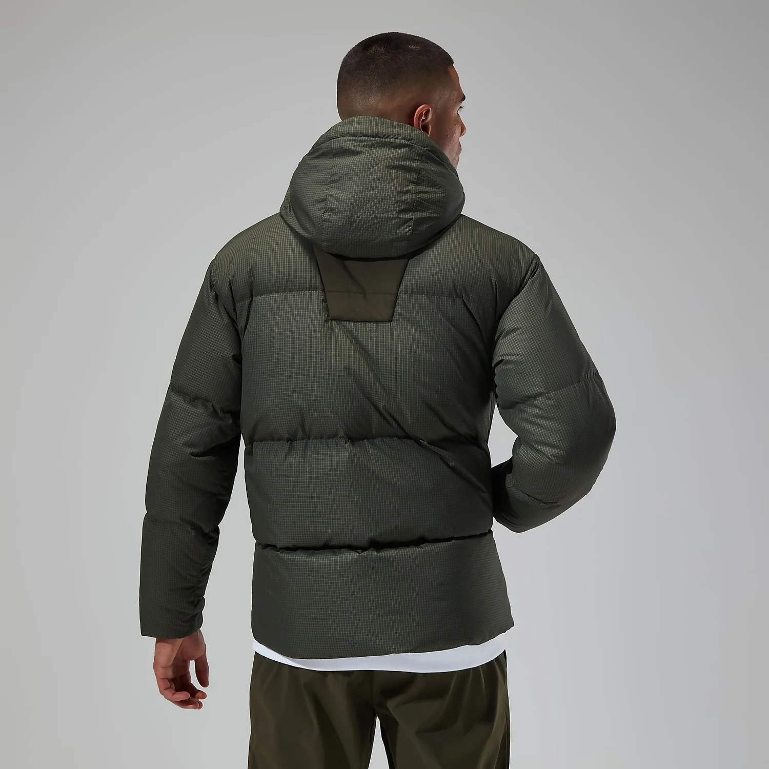 Ao-long-vu-Berghaus-Men-s-Sabber-Down-Hooded-Jacket-4A001409R14-size-L-US-14.jpg