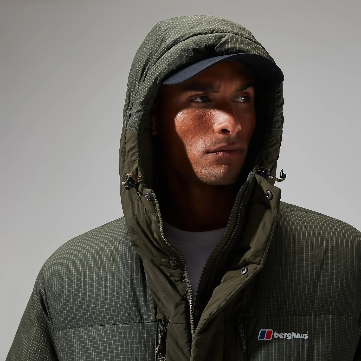 Ao-long-vu-Berghaus-Men-s-Sabber-Down-Hooded-Jacket-4A001409R14-size-L-US-24.jpg