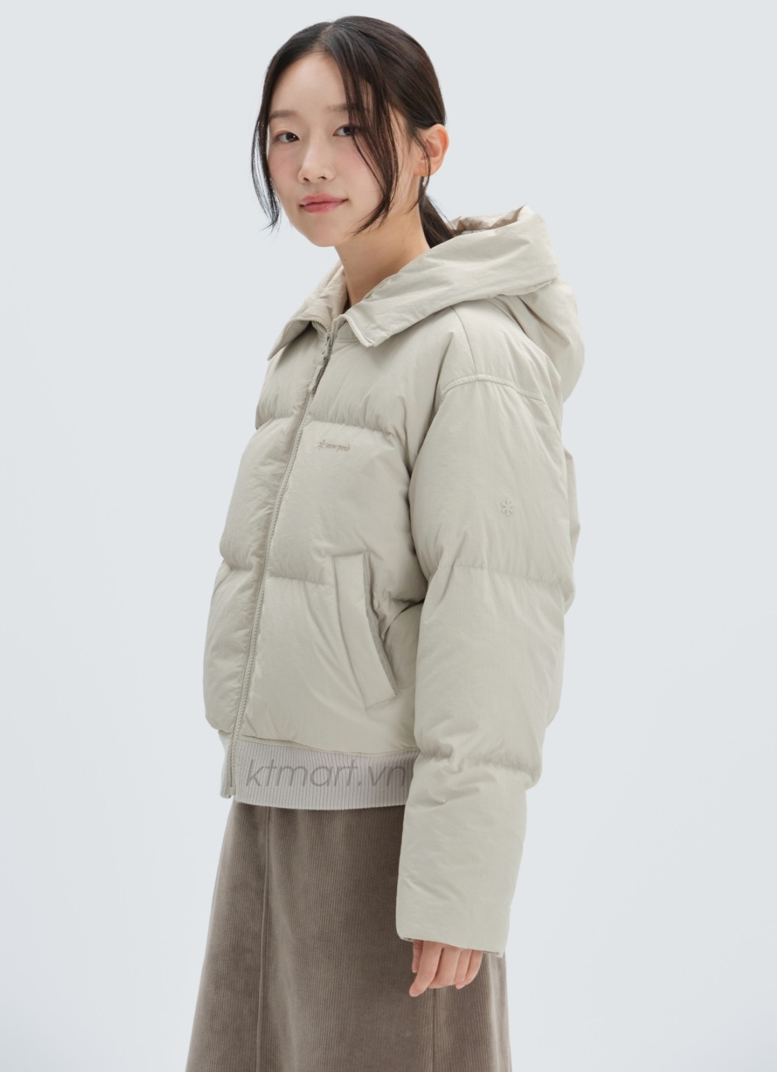 Ao-long-vu-Snow-Peak-Women-s-Hooded-Blouson-Down-Jacket-S24WWGDJ63-size-90-3.jpg