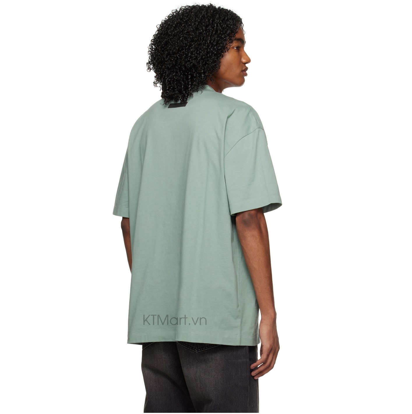 Ao-thun-Fear-Of-God-Essentials-Sycamore-size-S-3.jpg?v=1773821051