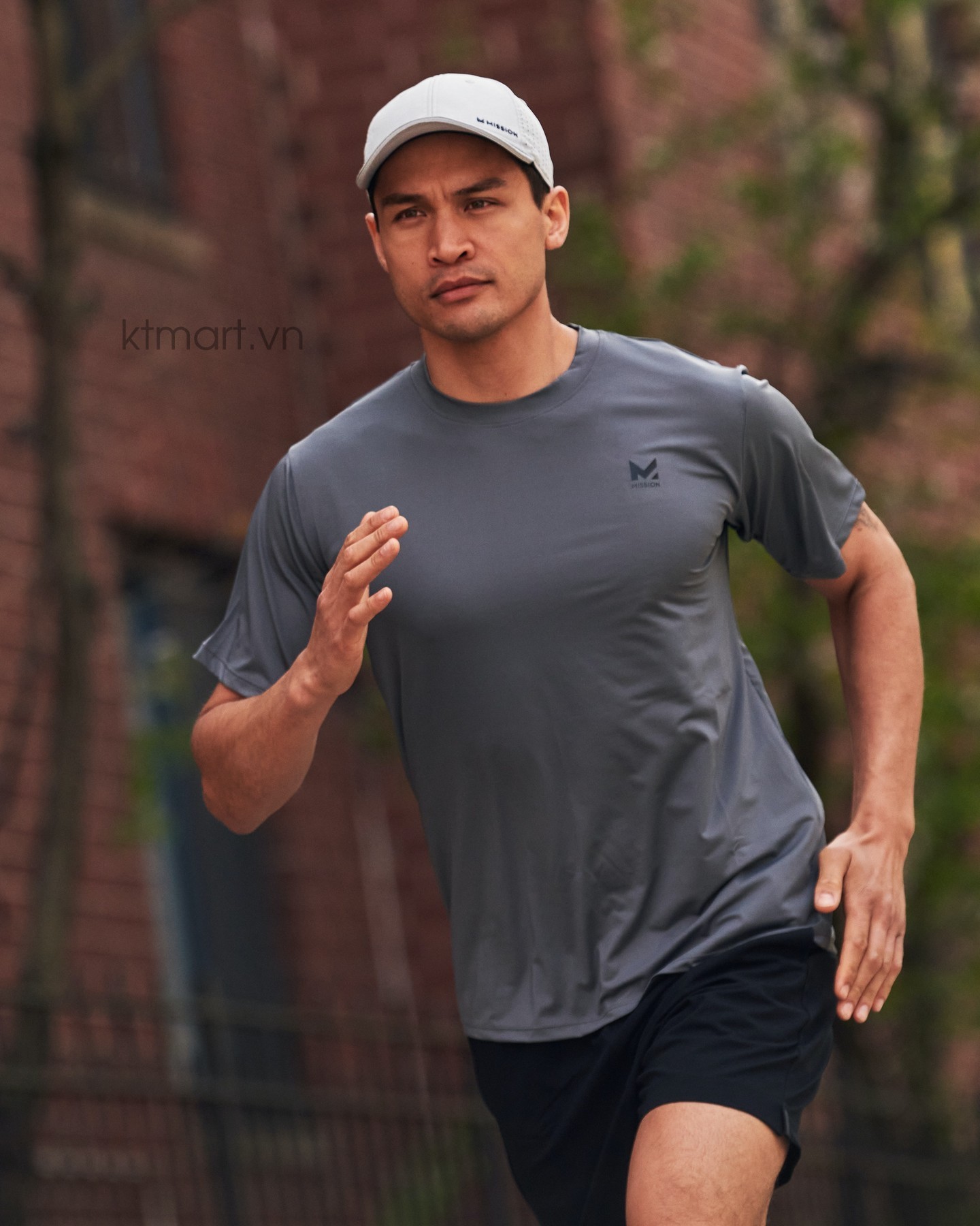 Ao-thun-sieu-lam-MAT-Mission-Cooling-Performance-Shirt-size-S-4.jpg?v=1770690470
