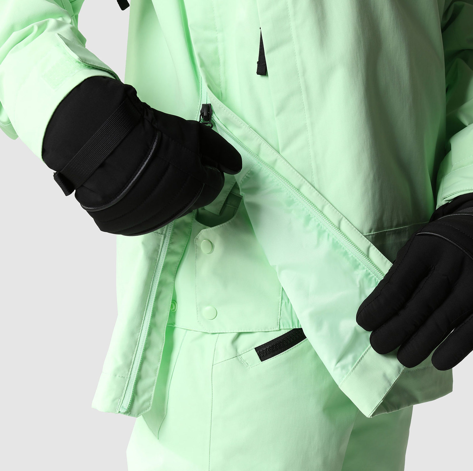 Ao-truot-Tuyet-The-North-Face-Women-s-Tanager-Jacket-NF0A4R1G-size-S-17.jpg