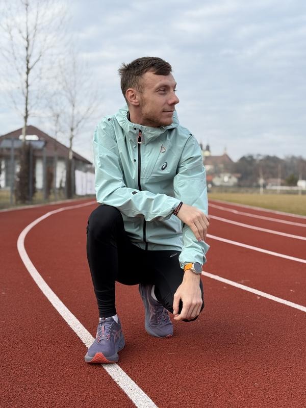 Asics-Metarun-Waterproof-Jacket-2011D121-size-S-M-L-XL-8.jpg