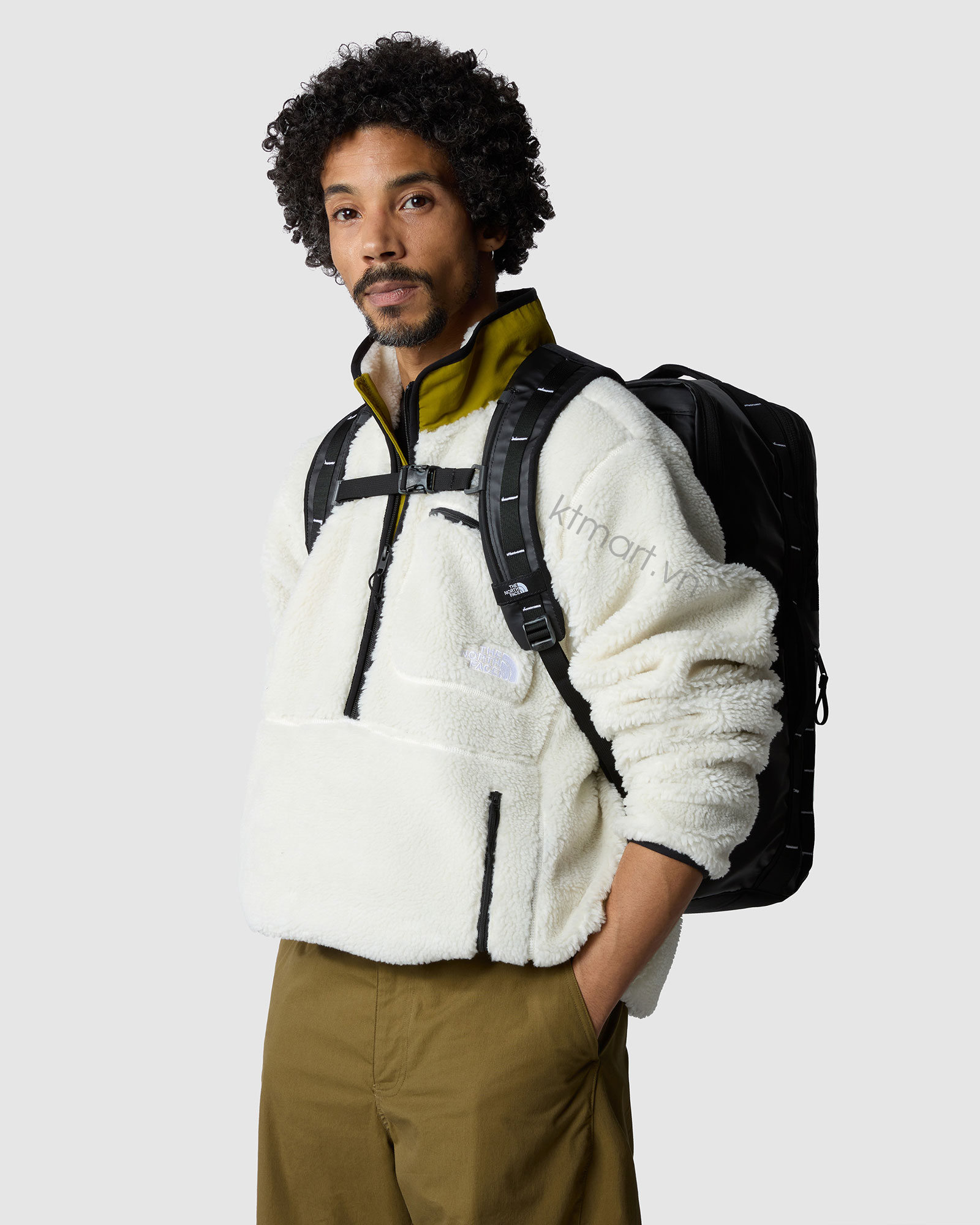 Balo-35L-The-North-Face-Base-Camp-Voyager-Daypack-Large-35L-NF0A81DN-20.jpg?v=1769998683