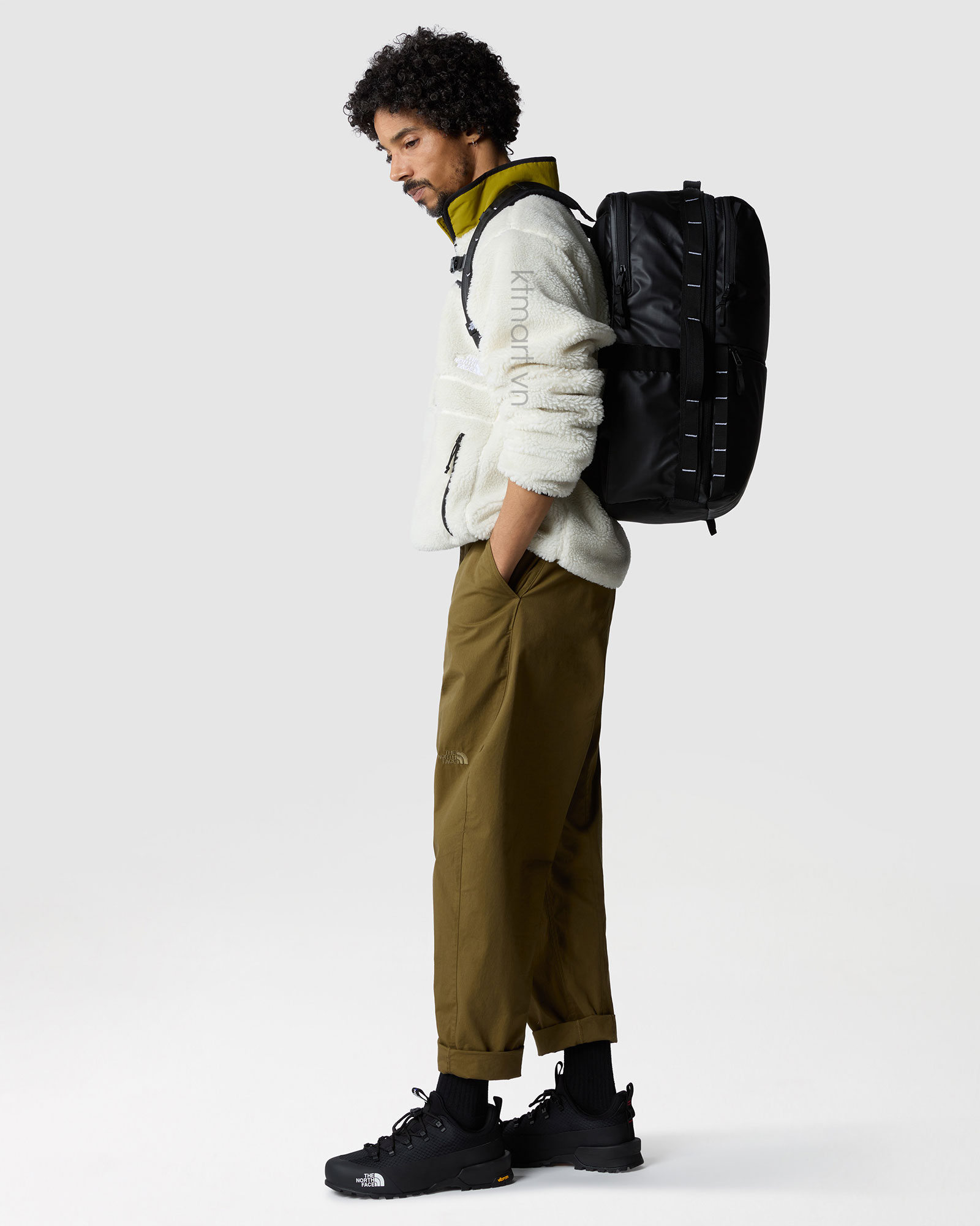 Balo-35L-The-North-Face-Base-Camp-Voyager-Daypack-Large-35L-NF0A81DN-21.jpg?v=1769998689