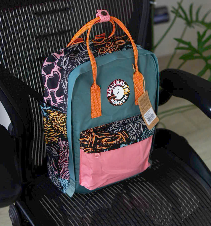 Balo-Fjallraven-Kanken-Art-Plus-16L-23634-45.jpg