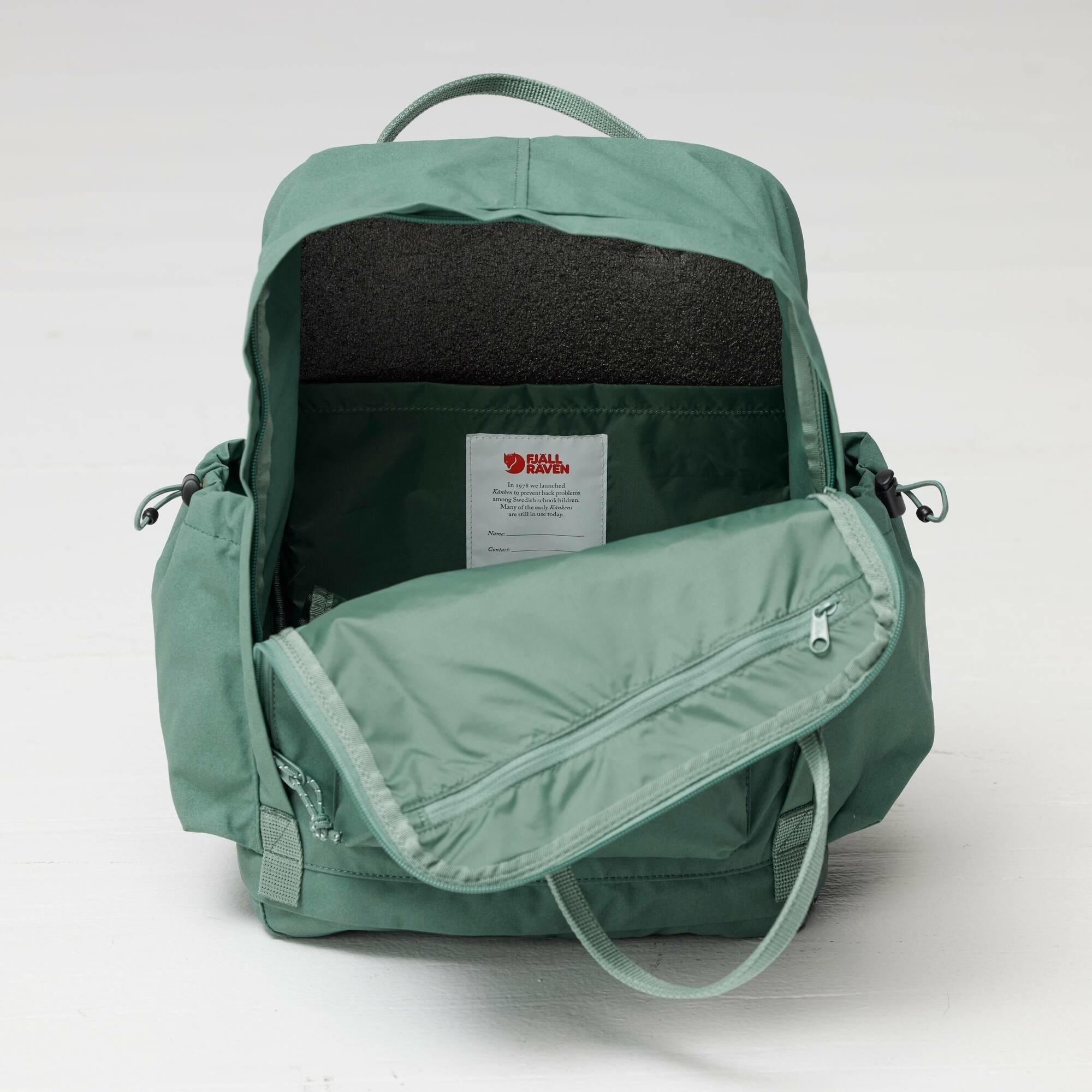Balo-Fjallraven-Kanken-Outlong-23200251-18L-56.jpg