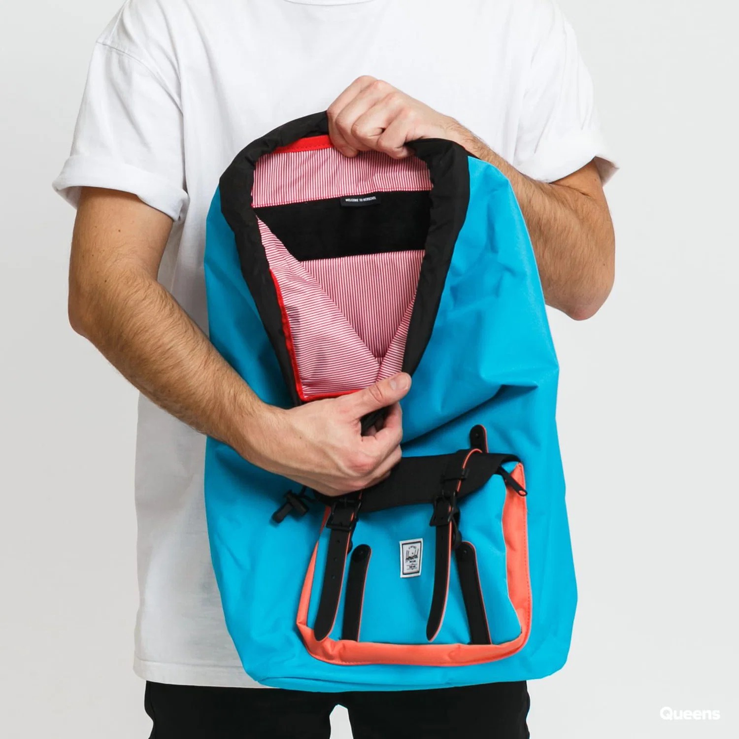 Balo-Herschel-Little-America-Backpack-25L-10014-04461-2.jpg?v=1774942846