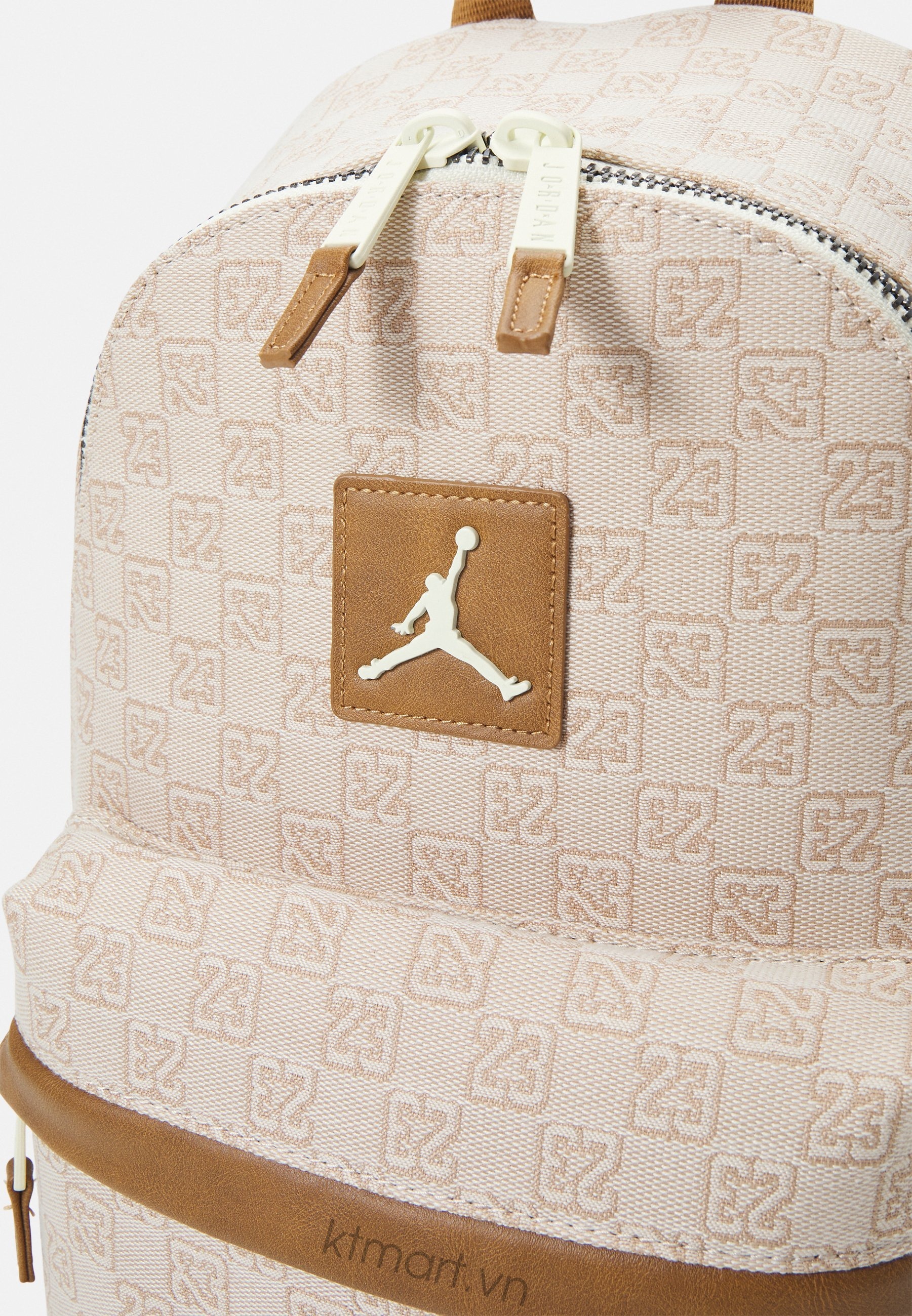 Balo-Nike-Jordan-Monogram-Backpack-FJ6784-25L-15.jpg?v=1772593832