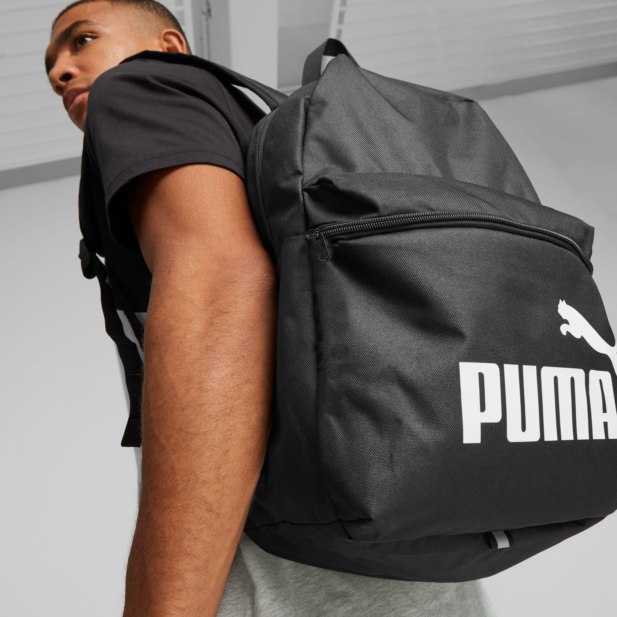 Puma Phase Backpack 079943 Black ktmart 0.jpg