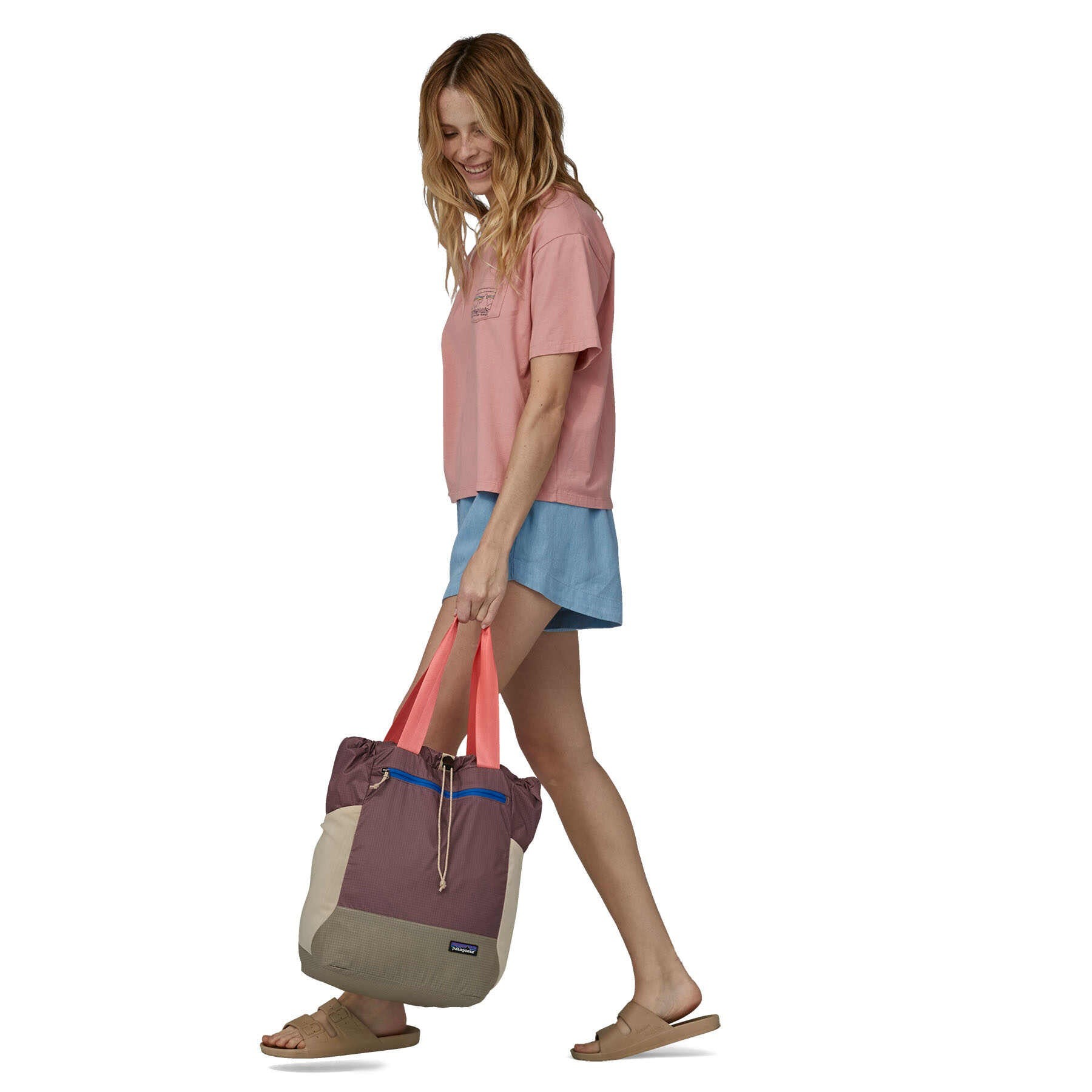 Balo-Tote-Patagonia-Ultralight-Black-Hole-Tote-Pack-27L-Husk-Tan-48809-3.jpg