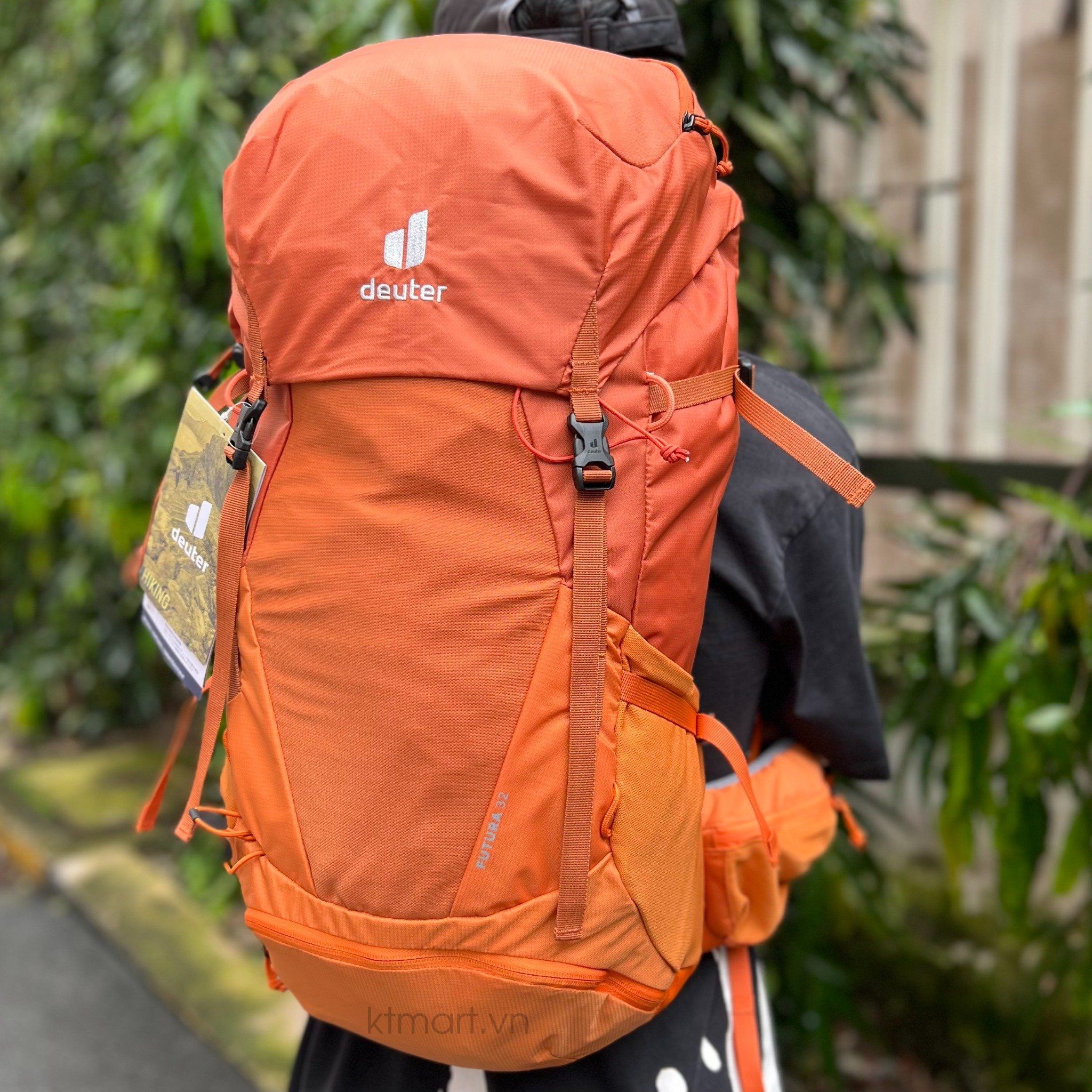 Balo-Trekking-Balo-Hiking-Deuter-Futura-32-Hiking-Backpack-4.jpg?v=1773025318