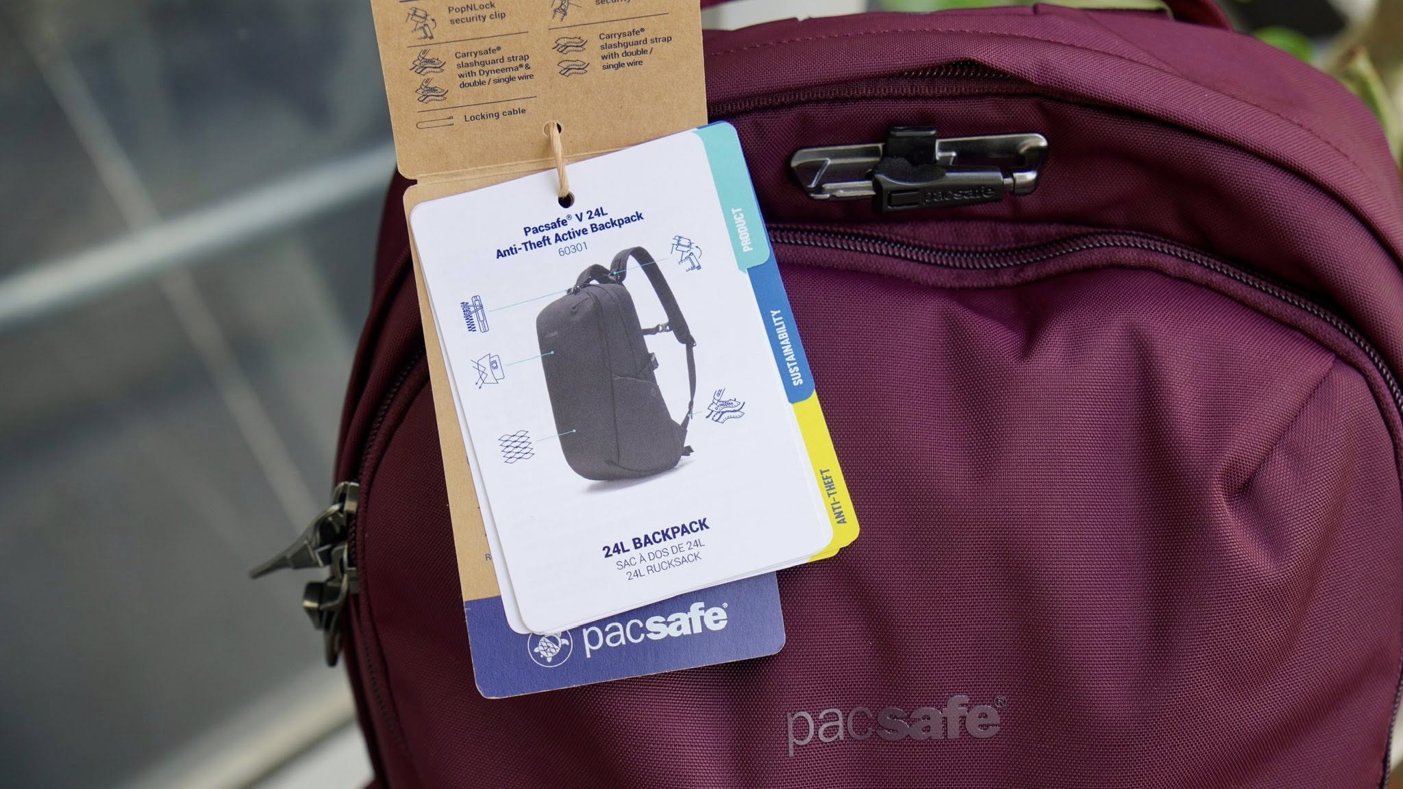 Balo-chong-trom-Pacsafe-V-Active-Anti-Theft-Backpack-24L-Burgundy-60301347-15.jpg?v=1774841284