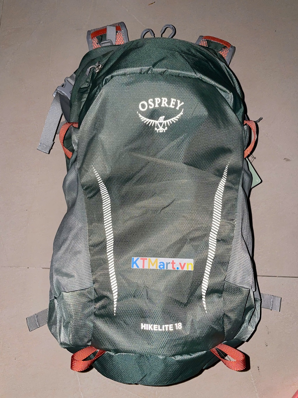 Balo-leo-nui-Osprey-Hikelite-18-Unisex-Hiking-Backpack-3.jpg