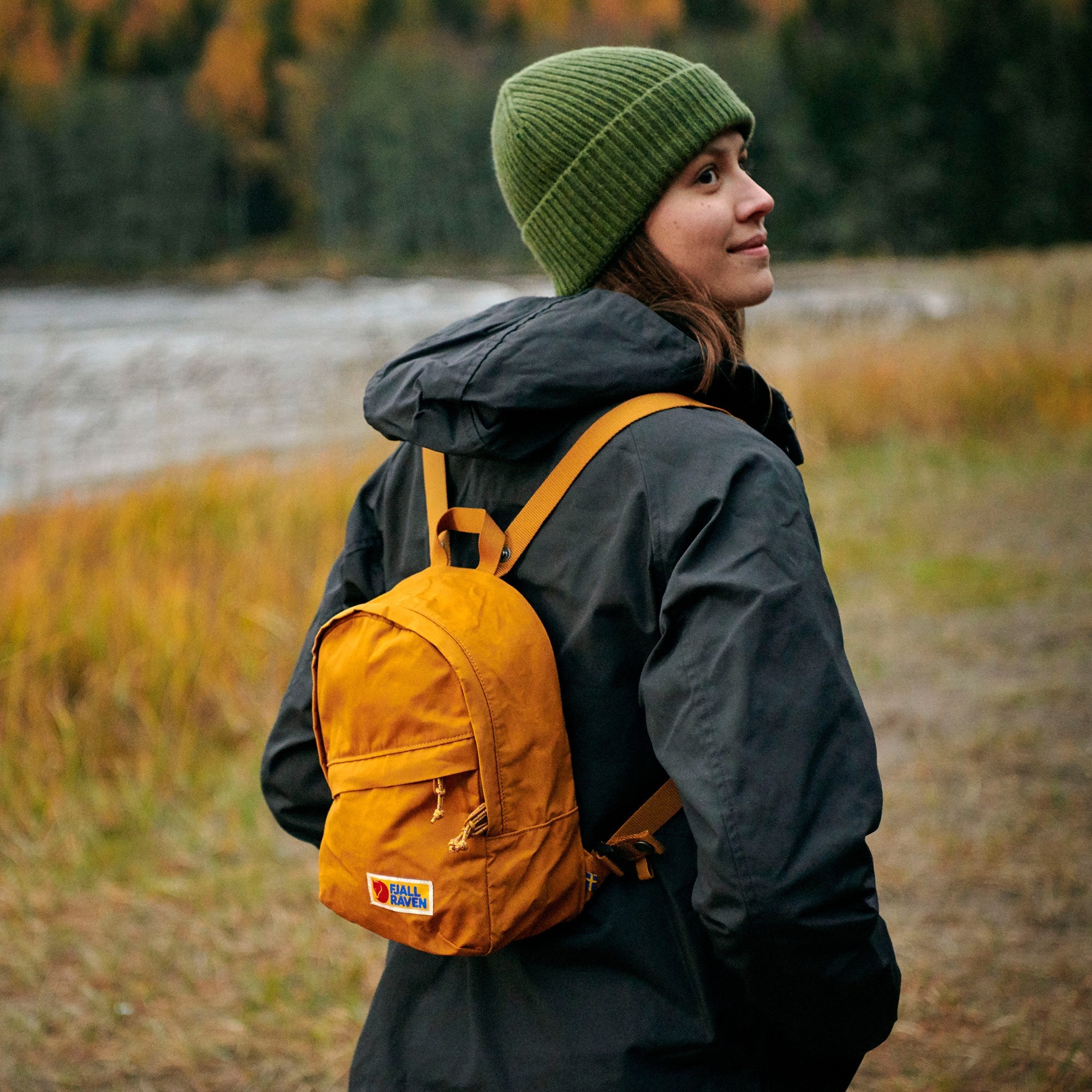 Balo-mini-Fjallraven-Vardag-Mini-Backpack-27245-5.jpg?v=1773029203