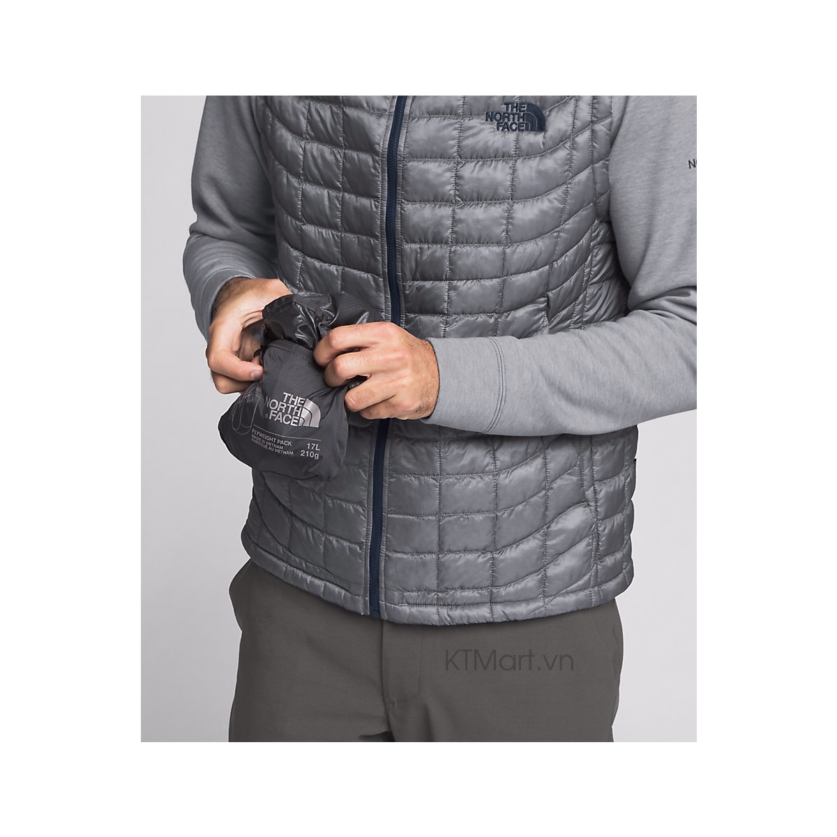 Balo-sieu-NHE-The-North-Face-Foldable-Flyweight-Pack-17L-13.jpg?v=1773806039