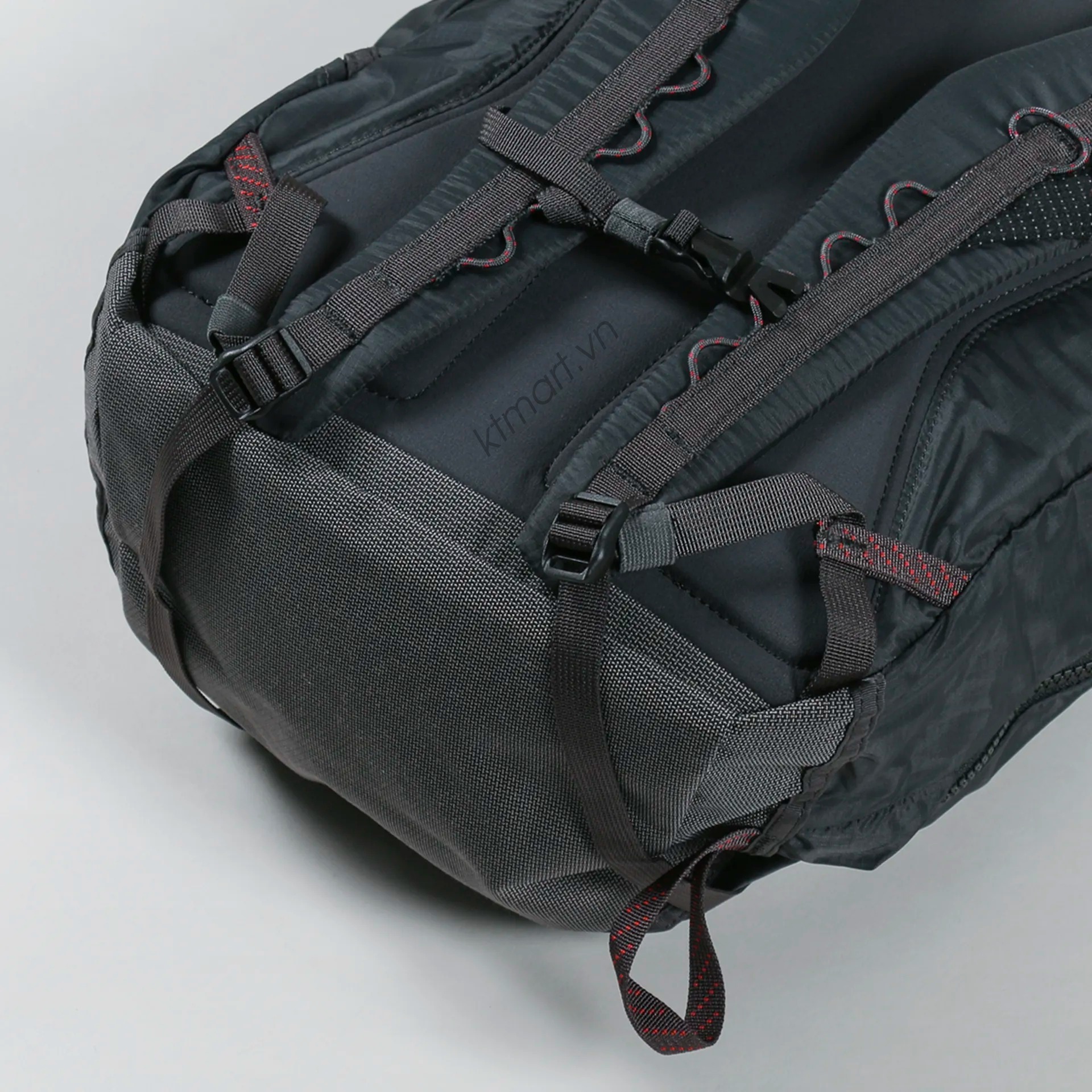 Balo-sieu-Nhe-Klattermusen-Gjalp-Backpack-18L-40456_Klattermusen Gjalp Backpack 18L 40456U21 ktmart 7.jpg