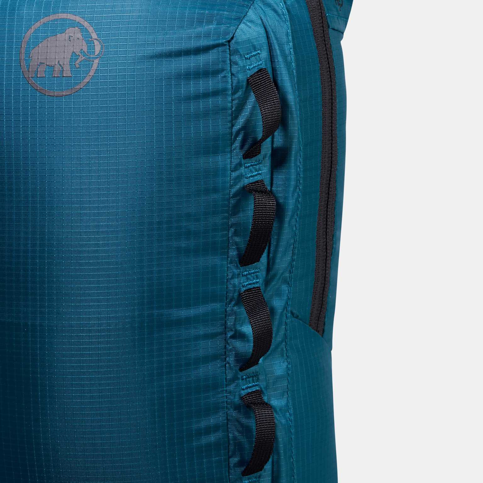 Balo-sieu-nhe-Mammut-Neon-Light-12L-Backpack-2510-02491-9.jpg