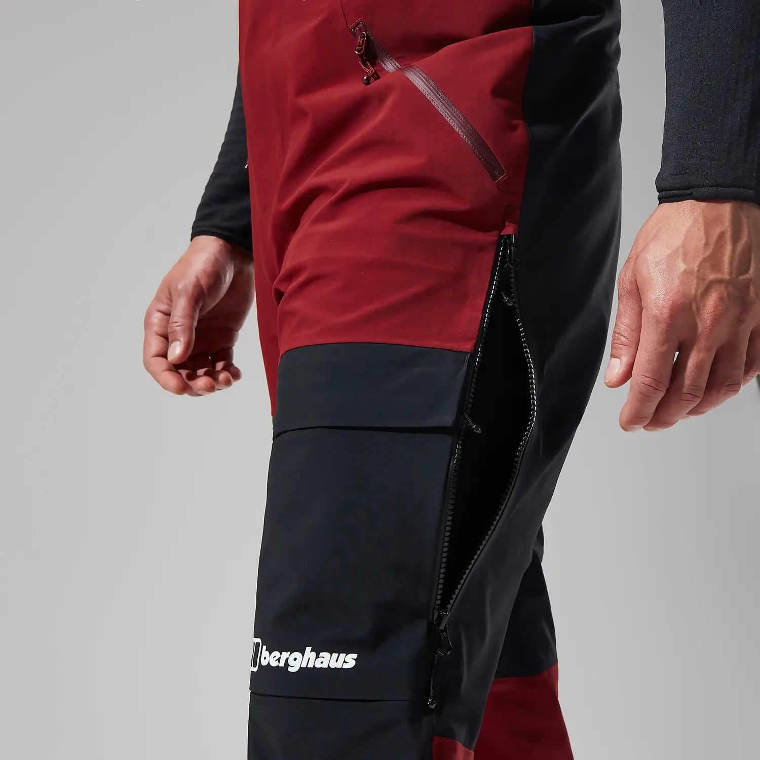 Berghaus-Men-s-MTN-Arete-Descend-GTX-Bib-Pants-4A001399HR9-size-M-L-29.jpg?v=1775030020