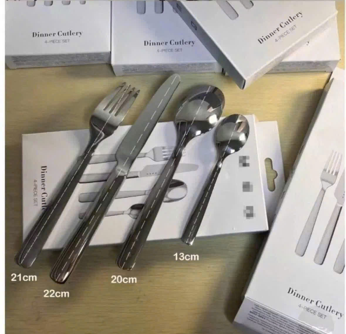 Bo-do-an-4-mon-SMEG-Stainless-Steel-4-Piece-Cutlery-Set-European-Style-4.jpg?v=1772337380