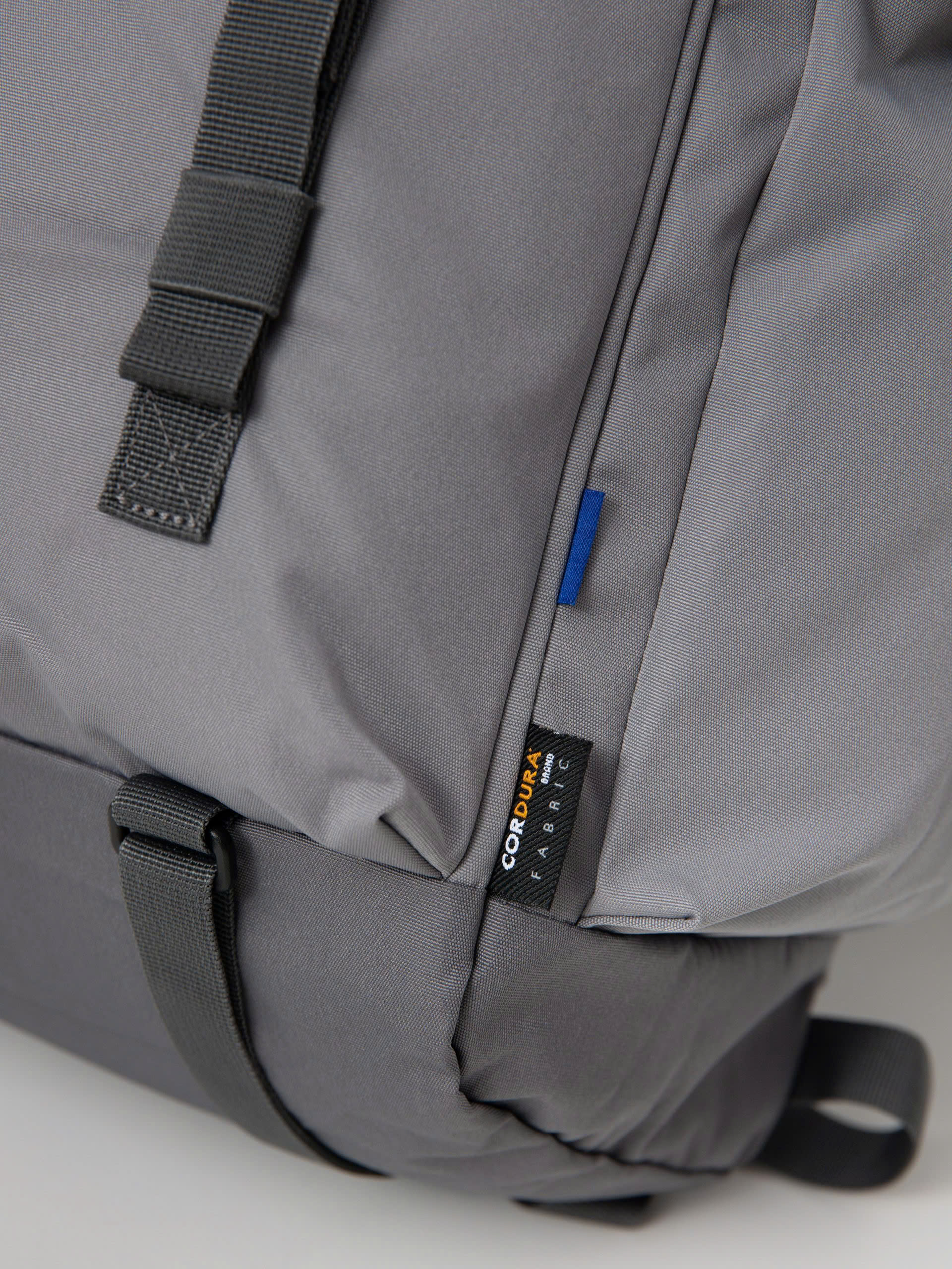 Burton Annex 2.0 28L Backpack Sharkskin ktmart 5.jpg