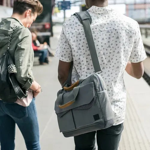 Cap-Laptop-Case-Logic-LoDo-14-Loda-114-2.jpg