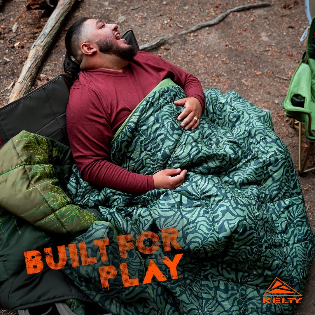 Chan-Kelty-Biggie-Blanket-hang-ship-US-14.jpg?v=1770178590