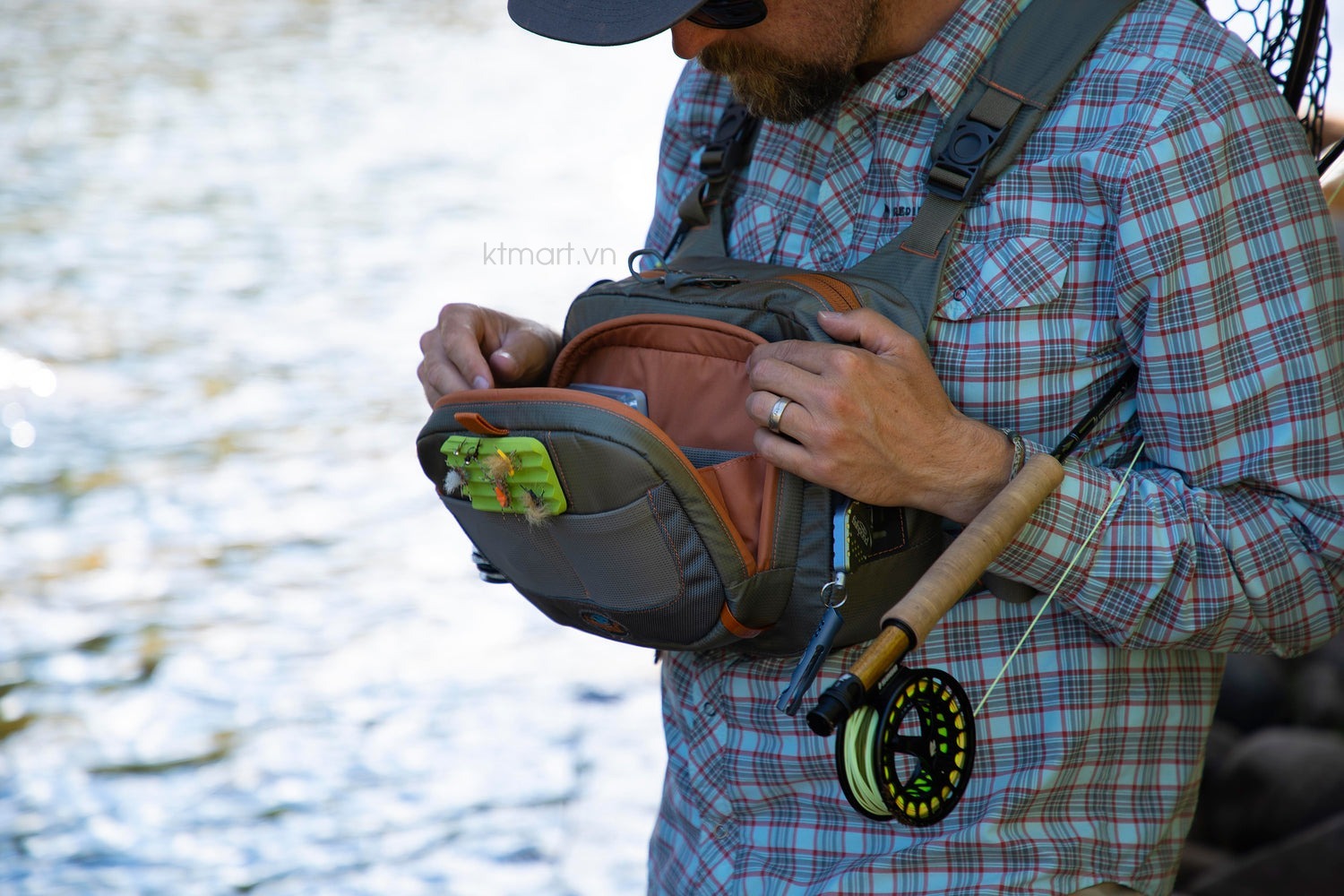 FishPond-Cross-Current-Chest-Pack-2.jpg?v=1769995724