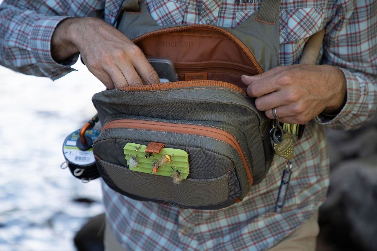 FishPond-Cross-Current-Chest-Pack-9.jpg?v=1769995765