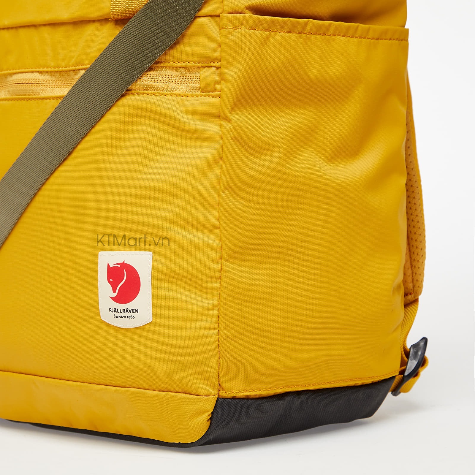 Fjallraven-High-Coast-Totepack-23L-23225-8.jpg?v=1775010233
