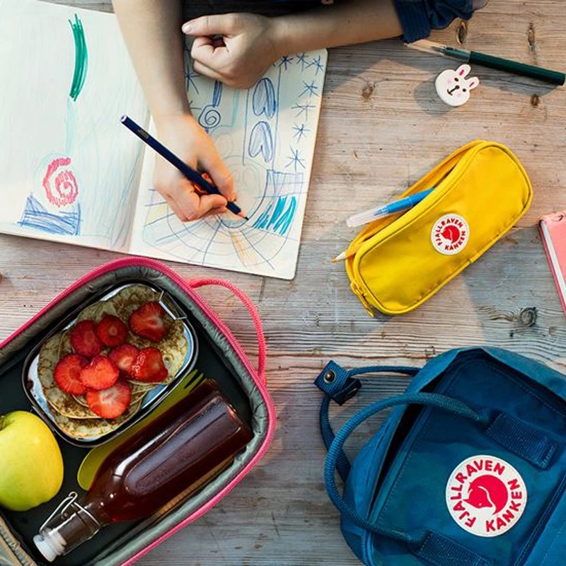 Fjallraven-K-nken-Pen-Case-23783-Fjallraven-1.jpg