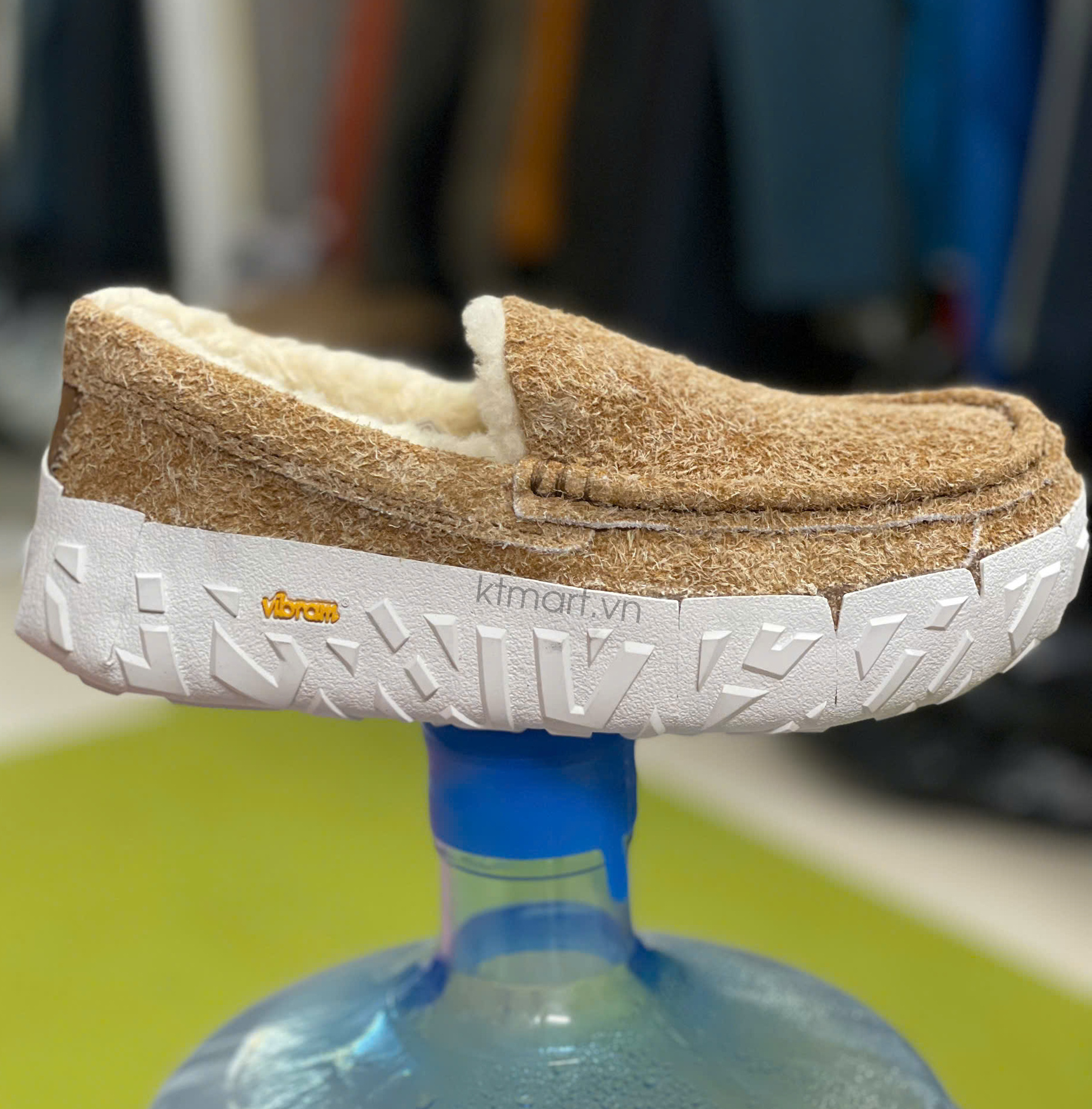 Giay-da-lot-long-cuu-UGG-Men-s-Ascot-Vibram-Wrap-Tech-1167670-size-40-41-42-18.jpg