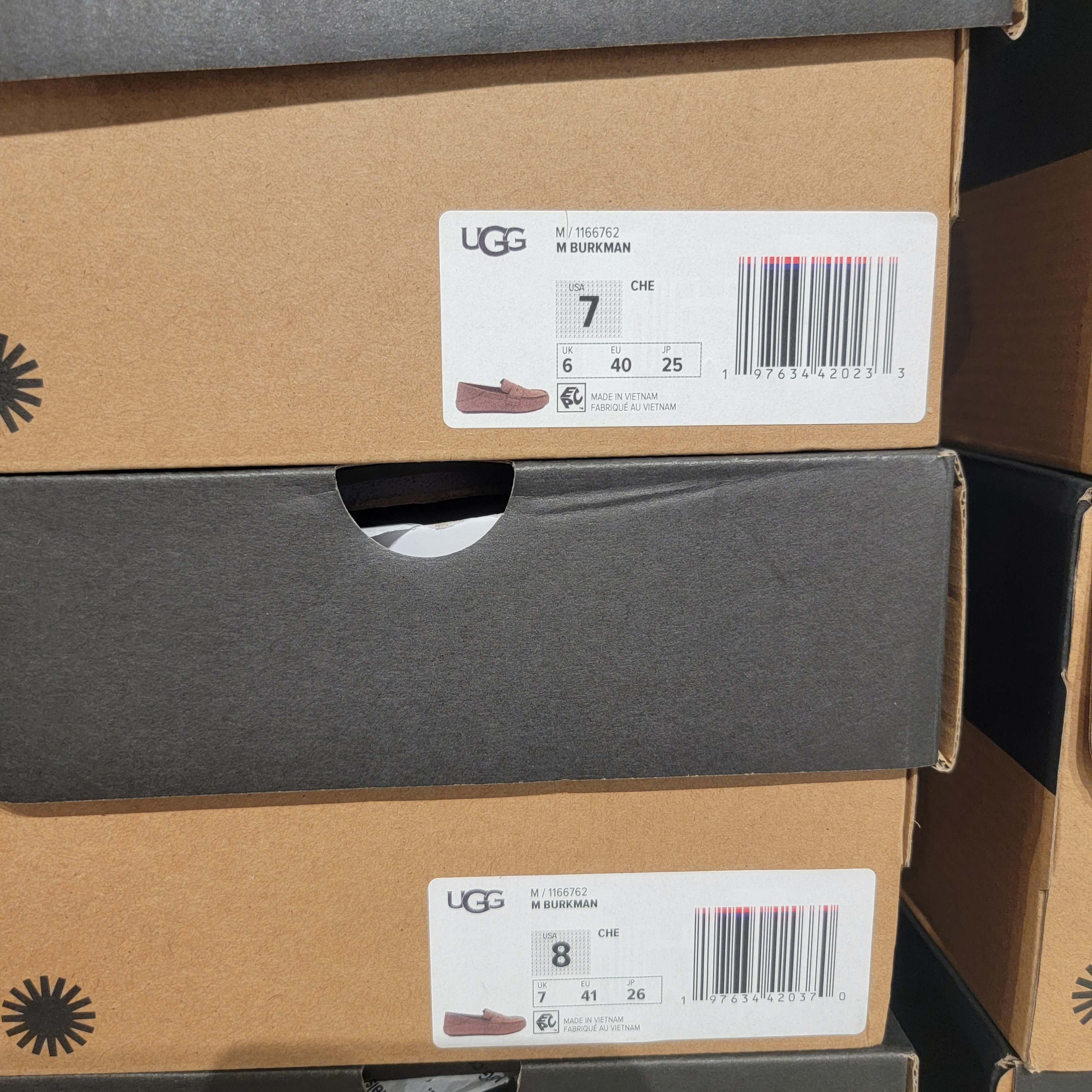 Giay-da-that-UGG-Loafers-Men-Black-1166762-size-40-14.jpg