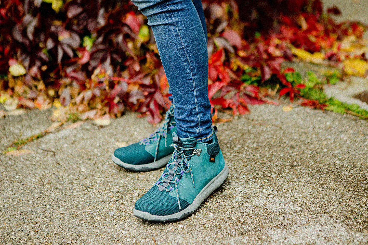 Giay-leo-nui-Teva-Women-s-Arrowood-2-Mid-WP-Sneaker-Boot-1093967-Teva-8.jpg?v=1773976645