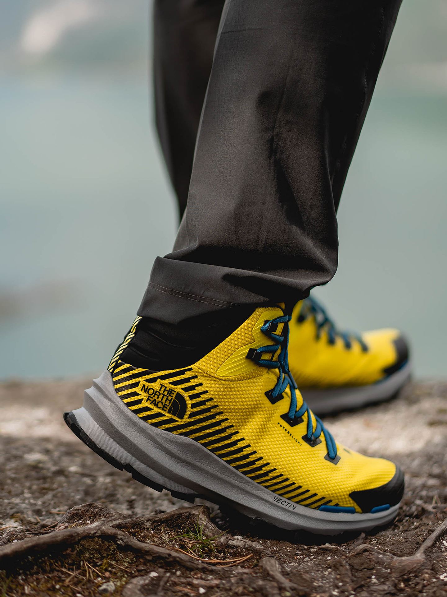 Giay-leo-nui-The-North-Face-Men-s-VECTIV-Fastpack-Mid-FUTURELIGHT-Boots-NF0A5JCW-size-42-2.jpg?v=1775007593
