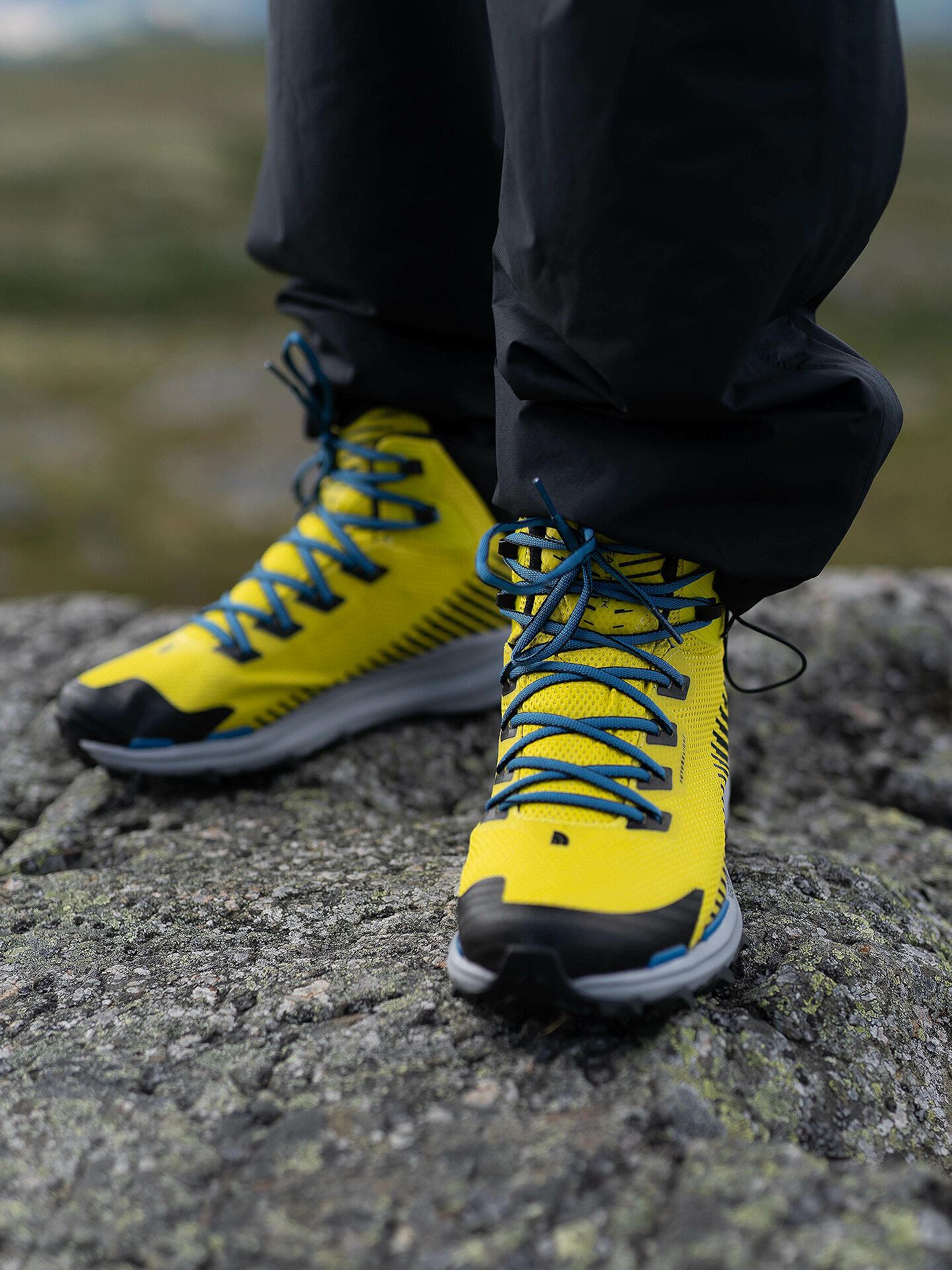 Giay-leo-nui-The-North-Face-Men-s-VECTIV-Fastpack-Mid-FUTURELIGHT-Boots-NF0A5JCW-size-42-3.jpg?v=1775007598