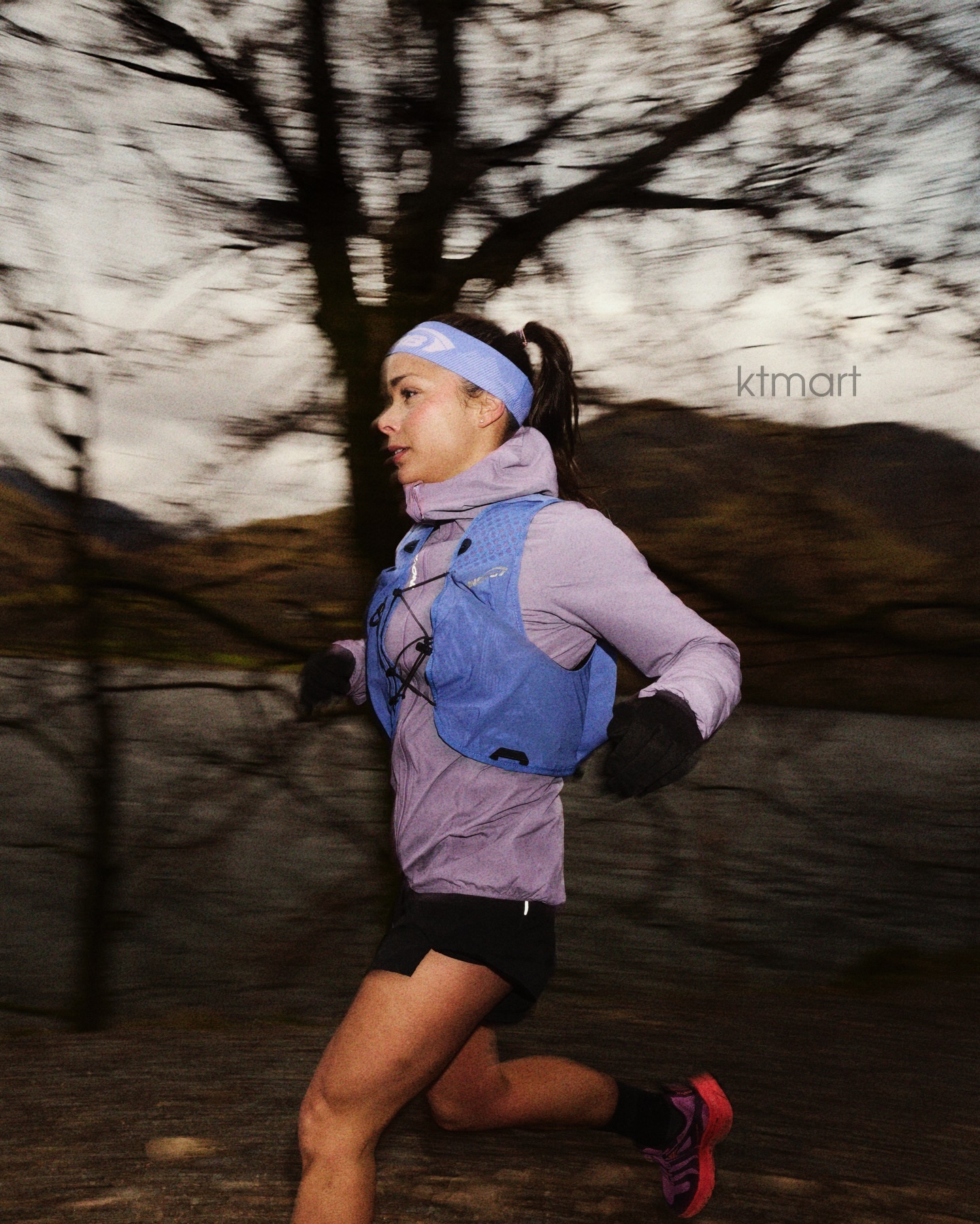 Inov8-Stormshell-Waterproof-Womens-Running-Jacket-001430-001705-size-8-10-12-18UK-12.jpg?v=1771987416