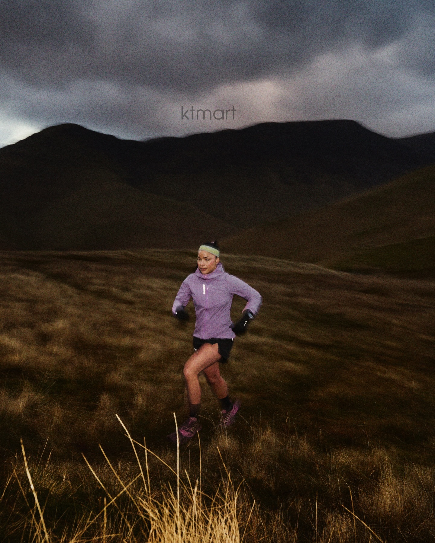 Inov8-Stormshell-Waterproof-Womens-Running-Jacket-001430-001705-size-8-10-12-18UK-14.jpg?v=1771987429