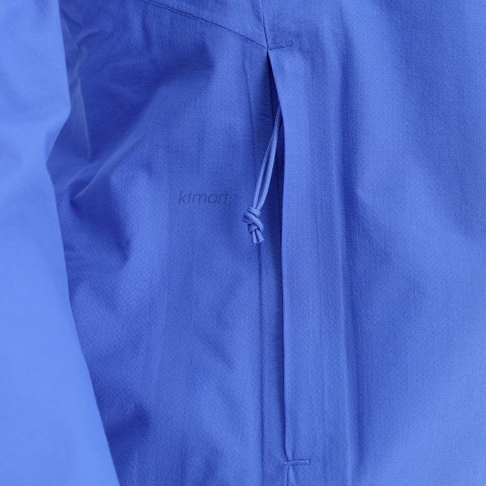 Inov8-Stormshell-Waterproof-Womens-Running-Jacket-001430-001705-size-8-10-12-18UK-5.jpg?v=1771986659